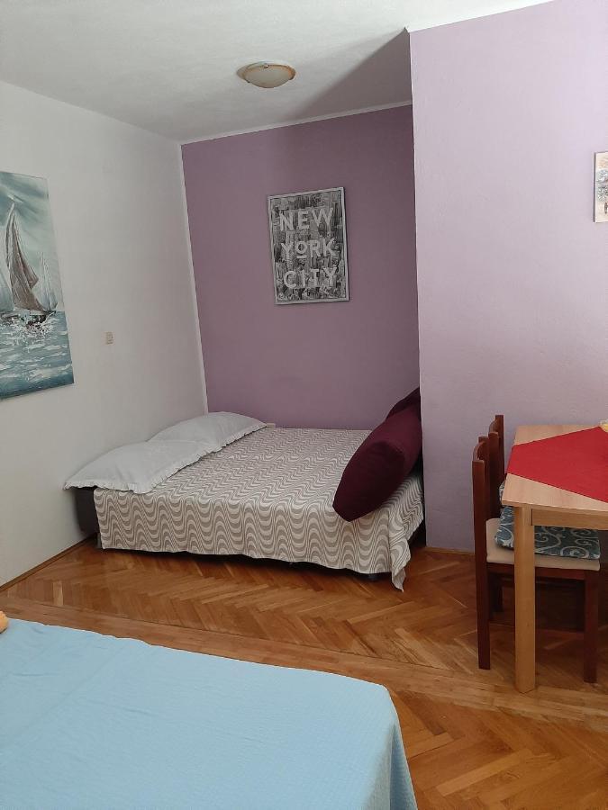 Apartments Ana Подстрана Екстериор снимка