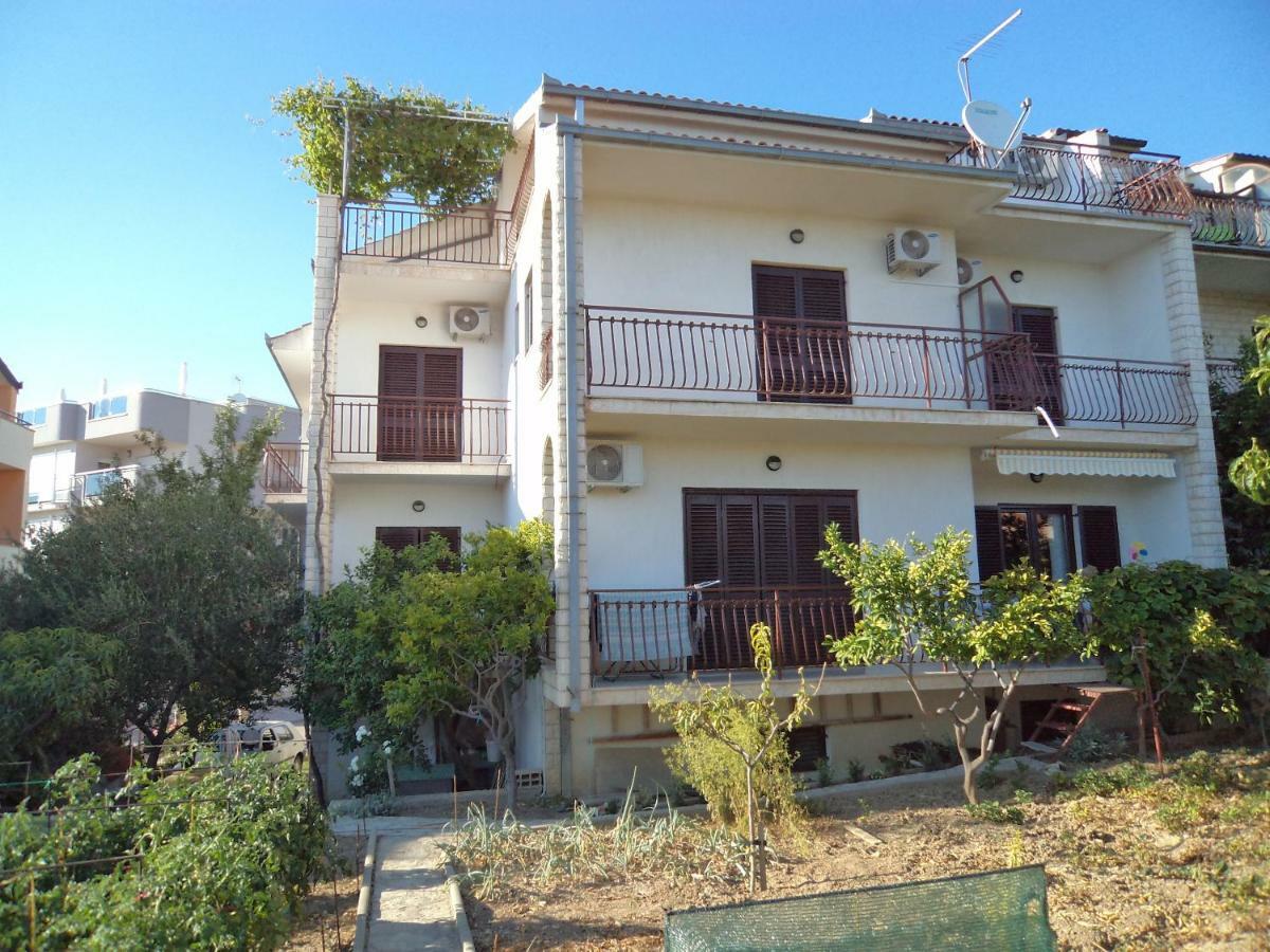 Apartments Ana Подстрана Екстериор снимка