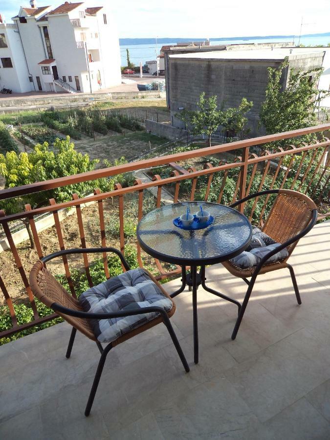 Apartments Ana Подстрана Екстериор снимка