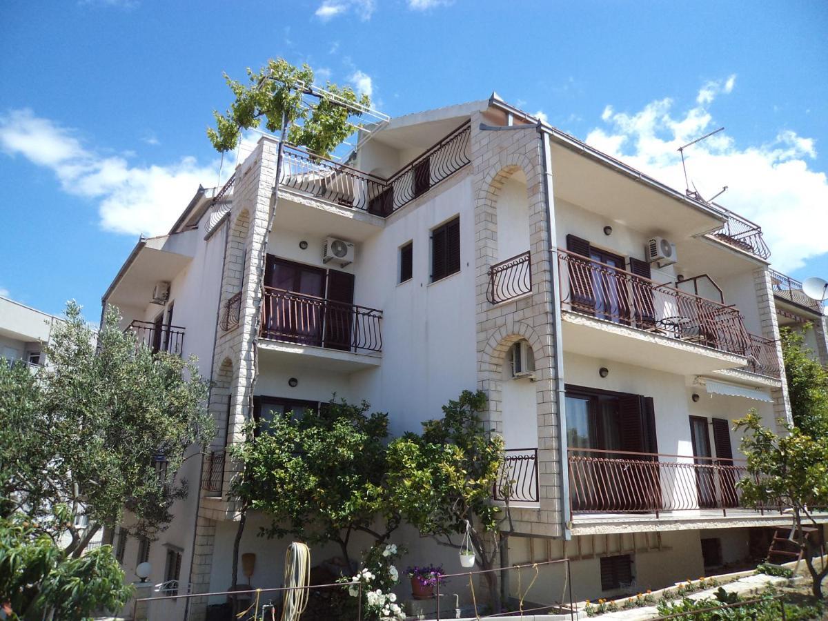 Apartments Ana Подстрана Екстериор снимка
